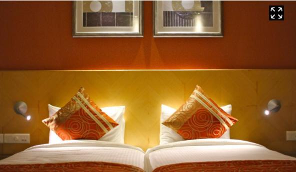 Savoy Suites Manesar Gurgaon Room photo